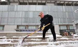 China Faces Record-Breaking Cold Wave: President Xi Jinping Urges Emergency Response - image 2
