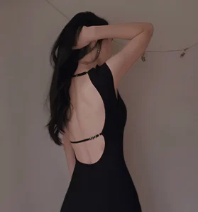 Elegant Backless Fashion Trends: A Stunning Gallery of Sophisticated and Bold Summer Styles - image 8