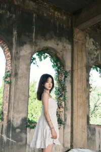 YiTuYu Art Language Vol.7410: To Xiao Bei Fashion Narrative - image 13