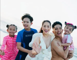 Vbiz Celebrates April 30th: From Do Thi Ha’s Sweet Moments to Huyen Baby’s Glamour - image 3