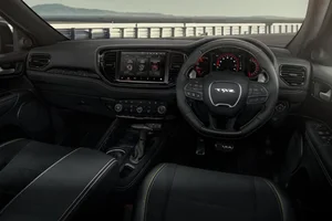 Dodge Durango SRT Hellcat 2026: V8 Muscle SUV Returns - image 1