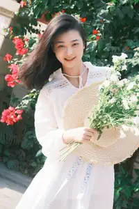 Fresh Spring Charm: Tong Tong in YiTuYu Vol.8644 Art Series Unveiled - image 18