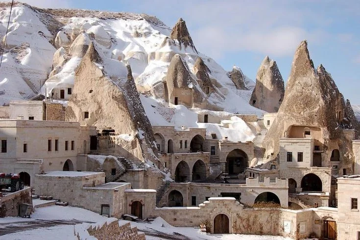 Turkey’s Alien Landscapes: A Journey Through the Bizarre Rock Formations of Cappadocia