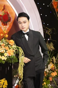 Quang Vinh and Star-Studded Guest List Celebrate Designer Ly Qui Khanh - image 5