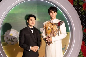 Quang Vinh and Star-Studded Guest List Celebrate Designer Ly Qui Khanh - image 8