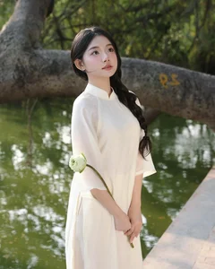 Mukbang Star from Nghe An Donates 300 Million VND Scholarship to Former School - image 1