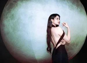 Truong Quynh Anh Captivates Fans with Stunning Visuals: A Deep Dive into Her Radiant Style and Career - image 5