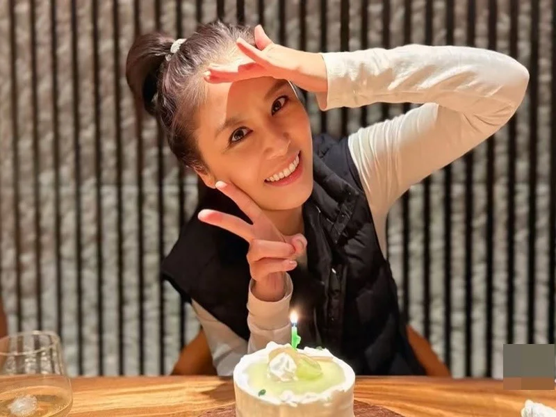 Ruby Lin's Ageless Beauty Secrets: How the 50-Year-Old Actress Stays Fit and Radiant Through Dedicated Pilates Workouts