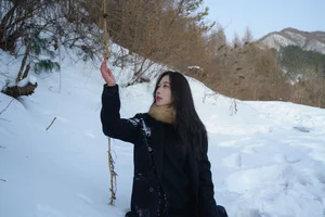 Captivating Visuals from YiTuYu Art Language Vol.10378 Featuring Shuang Shuang - image 9