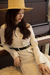 Modern Aesthetic: YiTuYu Art Language Vol.7590 Featuring Chenaling_cl - image 22
