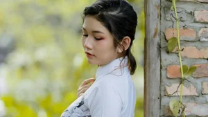 Captivating Beauty: Pure and Elegant Portraits of Modern Vietnamese Women - image 82