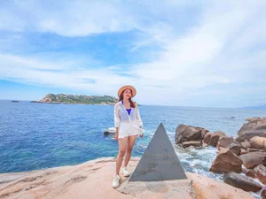 Conquering Mui Doi: A Guide to Seeing the Earliest Sunrise in Vietnam - image 1