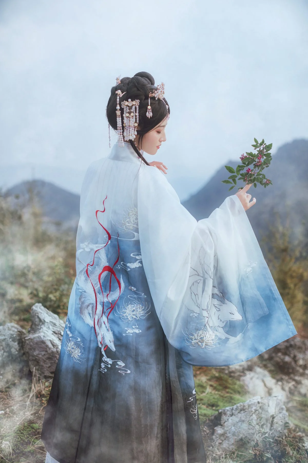 YiTuYu Art Language Vol.4977 Featuring Dang Chu Jiao Ren Jia Xiao Tian Tian: Artistic Beauty