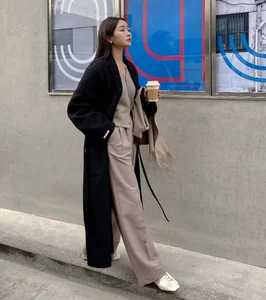 5 Must-Have Long Coats to Elevate Your Fashion Style for Tet 2024 - image 7