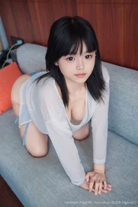 The Soft Elegance and Minimalist Style of Xiao Ling - XiuRen No.10651 - image 7