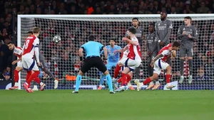 Top 10 Best Goals of Champions League 2024-2025 - image 5