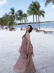 Doan Hai My Captivates Fans with Stunning Beach Photoshoot and Sweet Figure - image 5