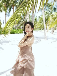 Doan Hai My Captivates Fans with Stunning Beach Photoshoot and Sweet Figure - image 7