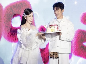 Vietnamese Comedian Puka and Gin Tuan Kiet: Stunning Maternity Style and Couple Moments Gallery - image 6