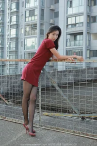 Modern Elegance and Style with Xiao Jiu in IESS SXJ No.1925 Photo Series - image 7
