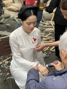 Meet Cao Thi Thuy Linh: The Breakout Star of Vietnam’s Viral Historical Drama Dao Pho va Piano - image 6