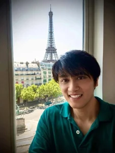 The Lonely Paris Life of a 1990s Vietnamese Screen Icon - image 11