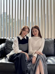 Vietnamese Celebrity Weekly: Thu Quynh’s Family Beauty and Huyen Lizzie’s Stunning Transformation for Her New Role - image 12