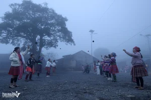 The Hmong Spring Festival: A Vibrant Celebration Above the Clouds - image 3