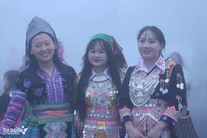 The Hmong Spring Festival: A Vibrant Celebration Above the Clouds - image 10