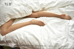 IESS 084 Xiao Liu Sister's Weekend Morning Routine Gallery - image 1