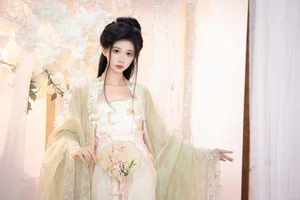 Elegant Portrait Photography: YiTuYu Art Language Vol.4143 Featuring Qi Luo Sheng De Xiao Su Su - image 19