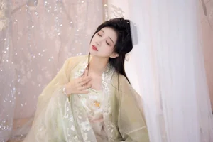Elegant Portrait Photography: YiTuYu Art Language Vol.4143 Featuring Qi Luo Sheng De Xiao Su Su - image 15