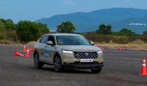 Conquering 1,000 Km of Breathtaking Coastal Roads with the Honda Hybrid Touring - image 28