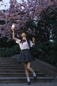 Xing Zhi Ka Tao: Dreamy Cherry Blossom Twilight with a Lantern - YiTuYu Vol.8564 - image 5