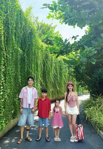 Singer Thu Thuy’s Blissful Marriage with Her Husband, 11 Years Her Junior - image 4