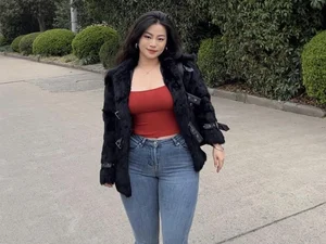 Embracing Curves: How Plus-Size Chinese Influencers Redefine Beauty Standards - image 2