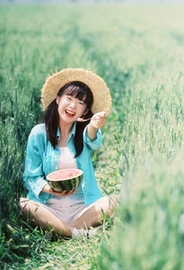 Artistic Versatility: YiTuYu Art Language Vol.10345 Featuring Bai Bian Tu Xiao Ying - image 5