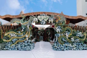Incredible Traditional Wedding Gates in Vietnam’s Mekong Delta Capture International Attention - image 5