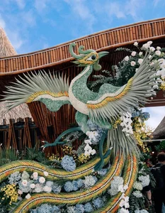 Incredible Traditional Wedding Gates in Vietnam’s Mekong Delta Capture International Attention - image 0