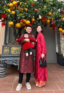 Luxury and Lifestyle: Chu Thanh Huyen’s Designer Handbag Collection and Styling - image 8