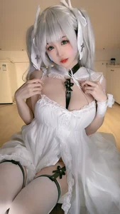 Stunning April 2025 Photography Collection by Miko Miko Ww (miko酱ww) - Exclusive Part 02 Series Featuring 54 High-Quality Aesthetic Portraits and Cosplay Art - image 0