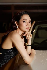 Bao Anh's Emotional Departure from Sisters Who Make Waves: How Other Contestants Reacted - image 6