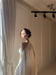 Bao Thy’s Family Vacation in Shanghai: Luxury Travel and Style - image 3