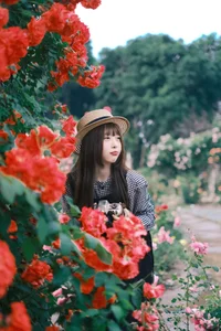 YiTuYu Art Language Vol.7209: The Ethereal Beauty of Sweet T Tian Tian - image 1