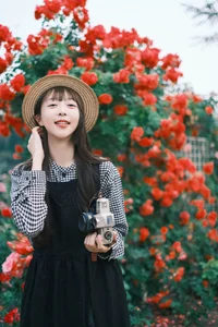 YiTuYu Art Language Vol.7209: The Ethereal Beauty of Sweet T Tian Tian - image 9