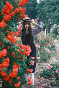 YiTuYu Art Language Vol.7209: The Ethereal Beauty of Sweet T Tian Tian - image 3