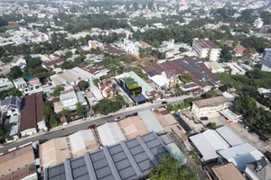 Nguyen's House: A 210m2 Masterpiece of Light and Modern Architecture - image 11