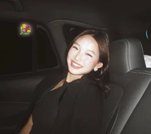 Daughter of Volleyball Star Kim Hue Stuns in Elegant Backless Dress - image 8