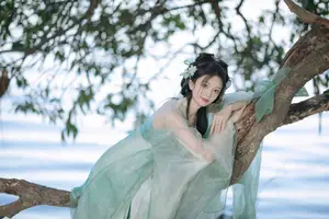 Chi Yan Zai Zhe Li: Ethereal Beauty in Ancient Attire Amidst Nature | YiTuYu Vol.8823 - image 7