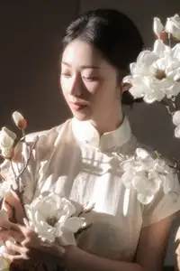YiTuYu Vol.8655: Fen Mian Gu Niang – Timeless Elegance in Classic Qipao. Discover Asian Beauty and Grace. - image 0